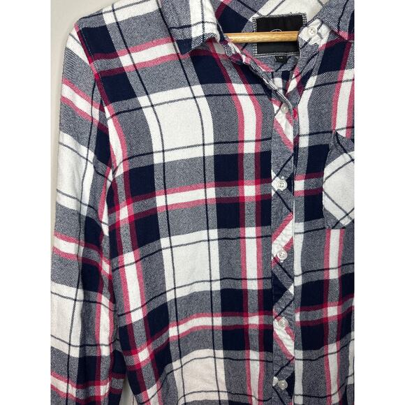 Rails Hunter Plaid Flannel Button Up Shirt Size M Red Navy Patriot/Cranberry - Picture 4 of 9